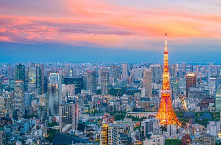 Title: “Your Guide to Booking Flights for a Tokyo Adventure”