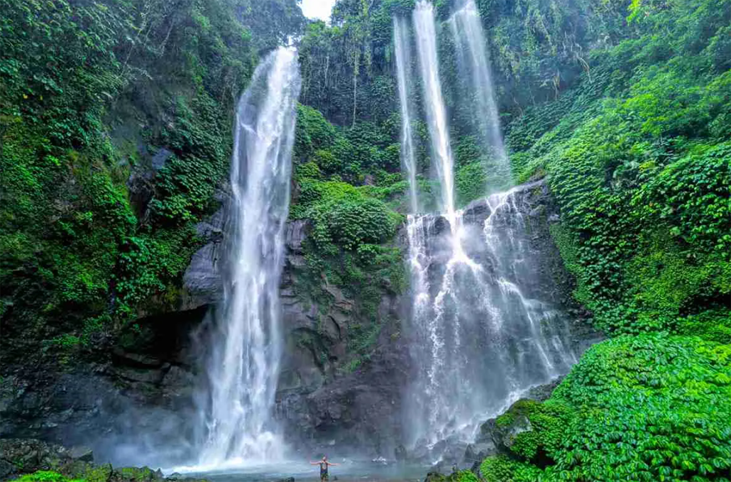 Exploring Bali’s Natural Beauty: Waterfalls, Volcanoes, and Rice Terraces